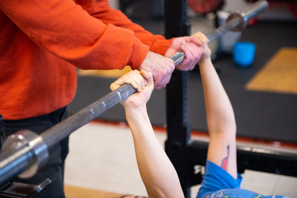 Bench press handoff